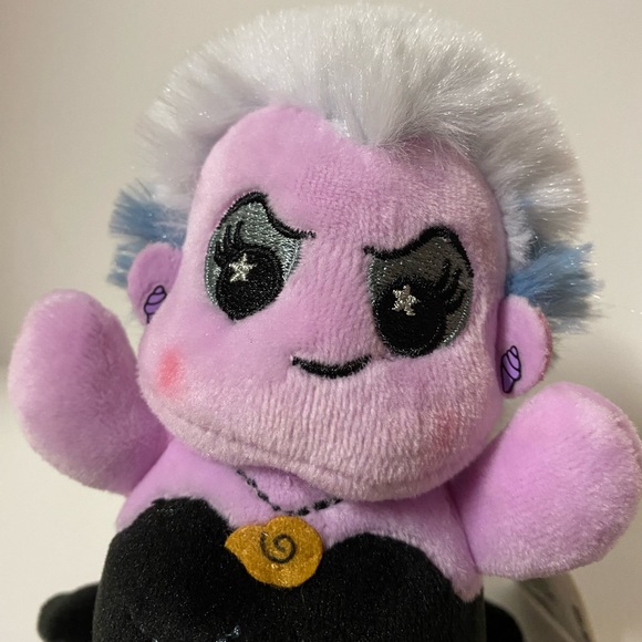 Disney Parks Wishables Ursula The Little Mermaid Villian Rare Mini Plush Mystery - Picture 9 of 12